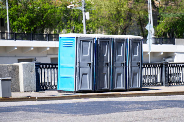 Best Portable toilet rental cost  in Seymour, WI